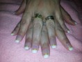 pose d'ongles avec french blanche